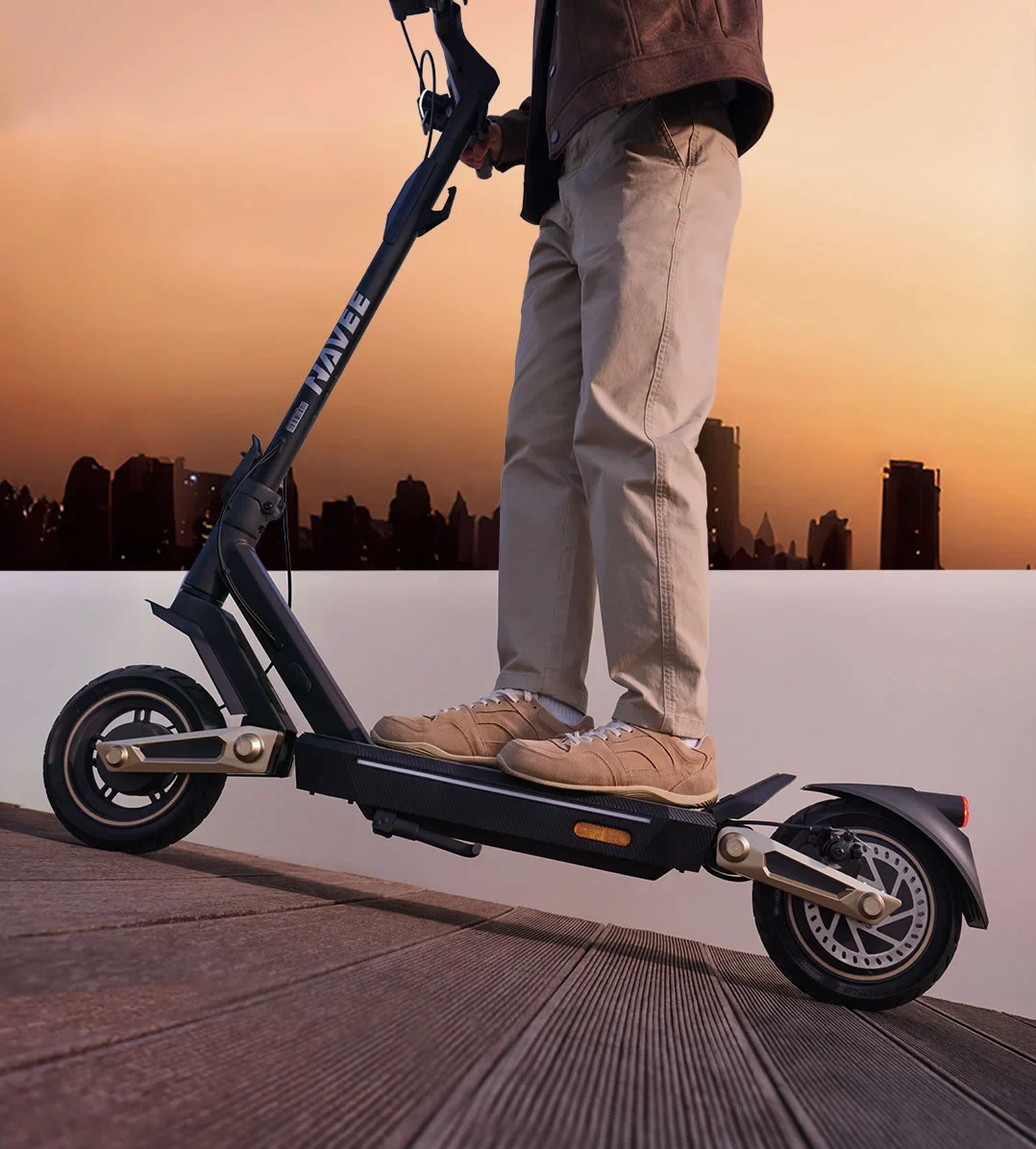 Could the NAVEE ST3 Pro Be the Ultimate Electric Scooter for Modern Urban Riders? 2 image